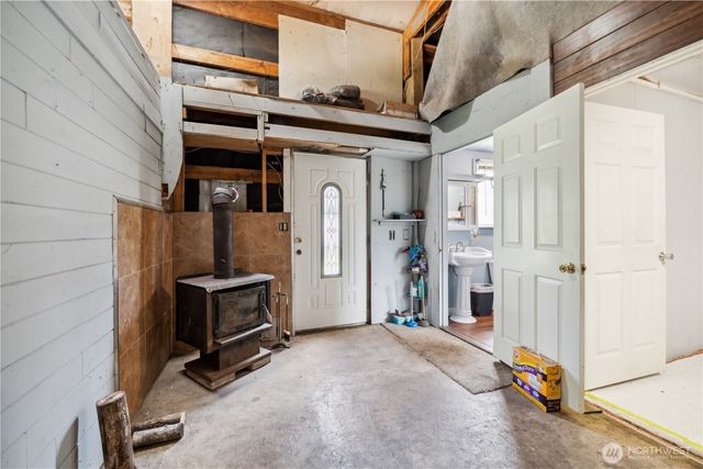 1407 Slide Creek Road, Longview, WA 98632