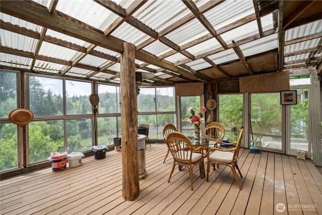 1407 Slide Creek Road, Longview, WA 98632