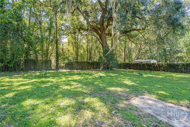 194 McCumber Drive, Allenhurst, GA 31301