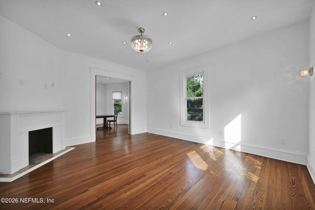 3002 RIVERSIDE Avenue, Jacksonville, FL 32205