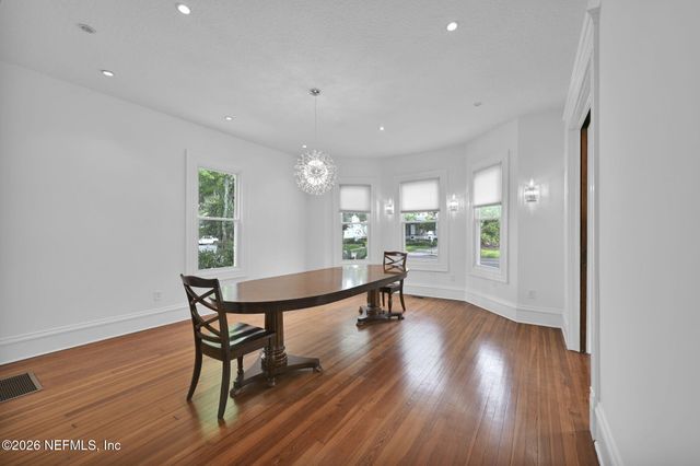 3002 RIVERSIDE Avenue, Jacksonville, FL 32205