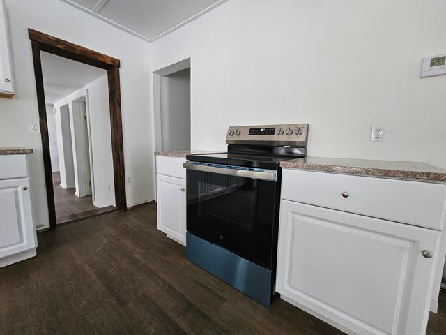 49 Winter Street, Hardwick, VT 05843