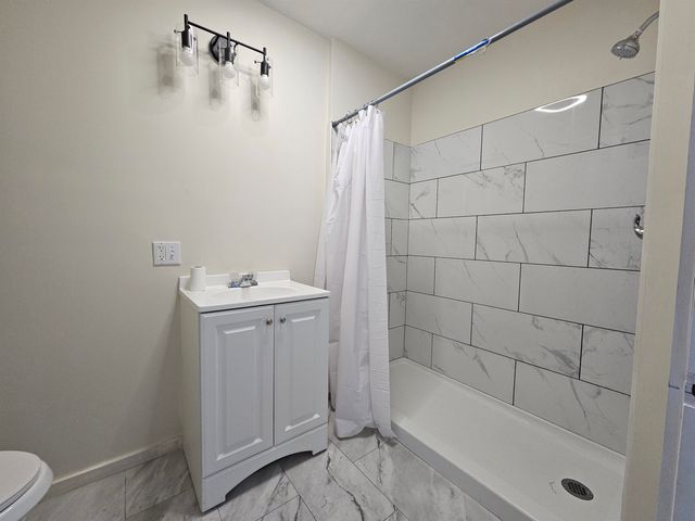 49 Winter Street, Hardwick, VT 05843