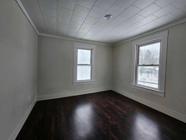 49 Winter Street, Hardwick, VT 05843