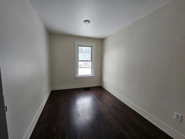 49 Winter Street, Hardwick, VT 05843