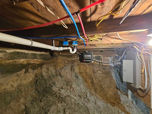 49 Winter Street, Hardwick, VT 05843