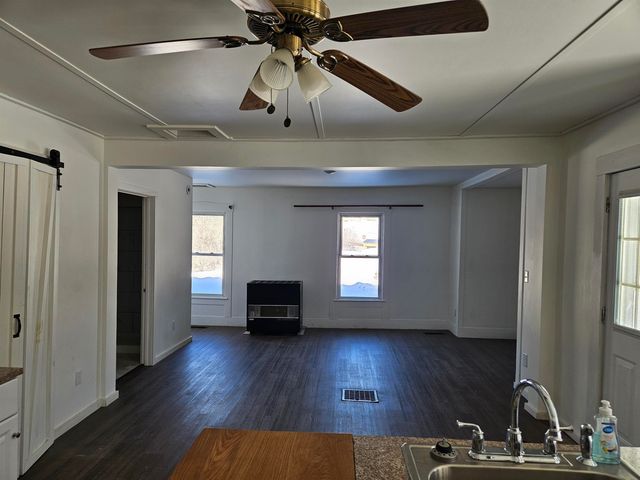 49 Winter Street, Hardwick, VT 05843