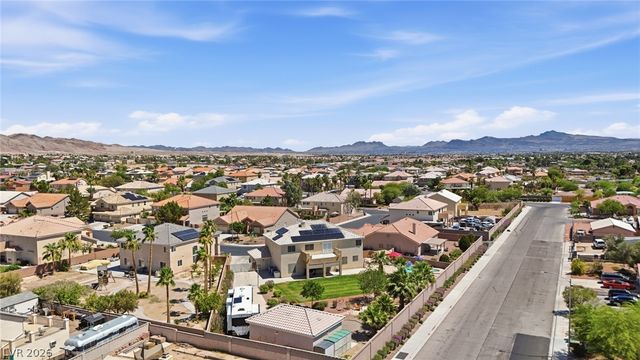 683 Vermeer Street, Las Vegas, NV 89110