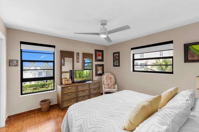 3951 N Ocean Boulevard 503, Gulf Stream, FL 33483