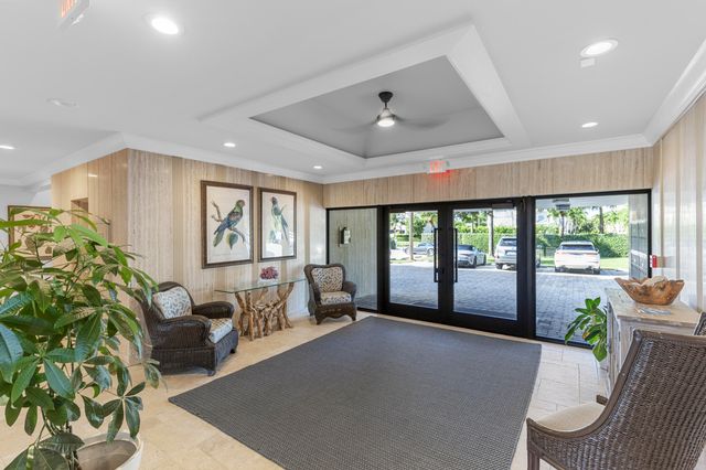 3951 N Ocean Boulevard 503, Gulf Stream, FL 33483