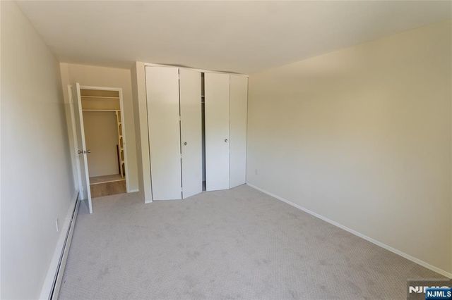 365 River Road E, Nutley, NJ 07110