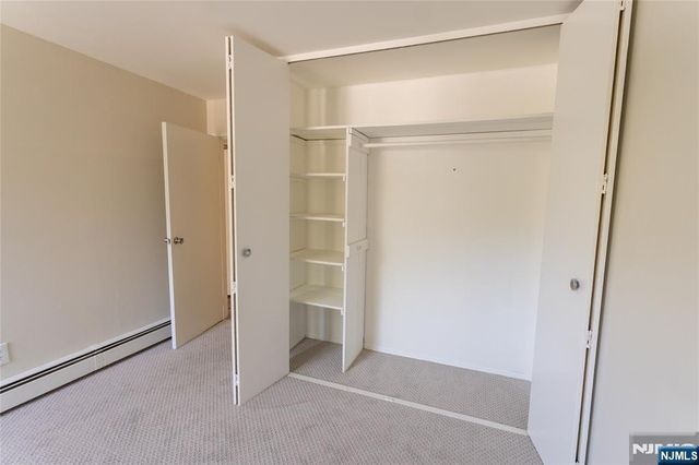 365 River Road E, Nutley, NJ 07110