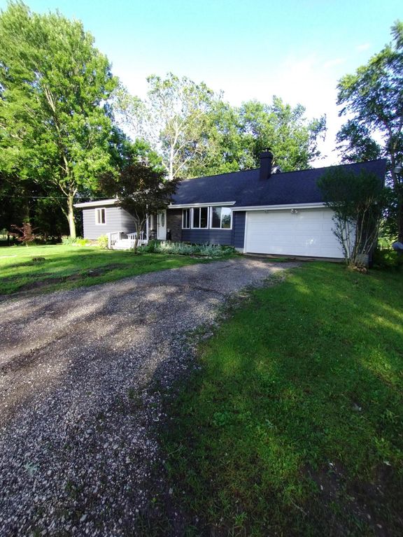 11202 W 400 N, Michigan City, IN 46360