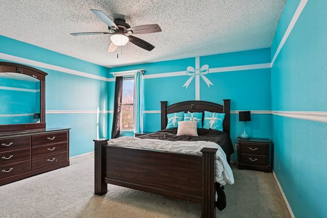 658 Bluechalk Drive, Cedar Hill, TX 75104