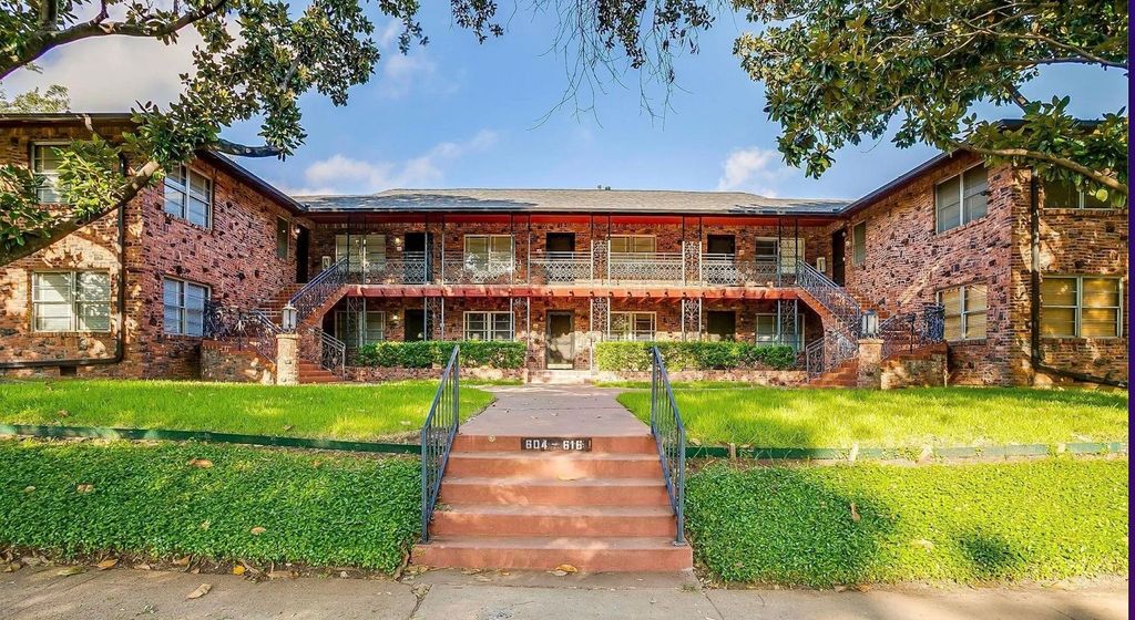 604 Monticello Drive 610, Fort Worth, TX 76107