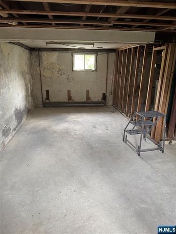 898 Lancaster Road, Ridgefield, NJ 07657