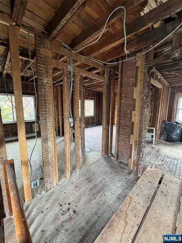 898 Lancaster Road, Ridgefield, NJ 07657