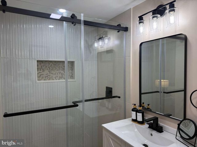 54 MERILINE AVE, Lawrence Township, NJ 08648