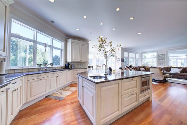 1777 Encore Lane, Scio Twp, MI 48103