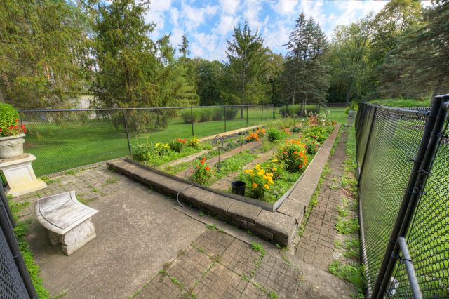 1777 Encore Lane, Scio Twp, MI 48103