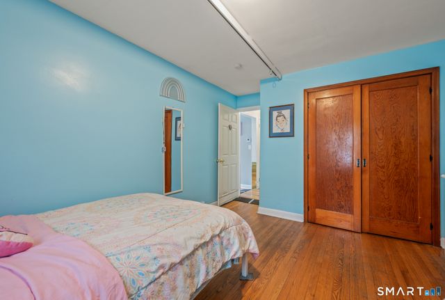 381 Chestnut Hill Avenue, Waterbury, CT 06704
