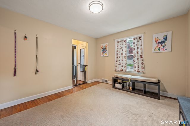 381 Chestnut Hill Avenue, Waterbury, CT 06704