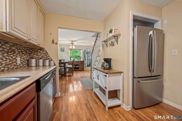 381 Chestnut Hill Avenue, Waterbury, CT 06704