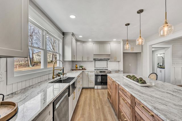 68 Hill Drive DR, Fincastle, VA 24090