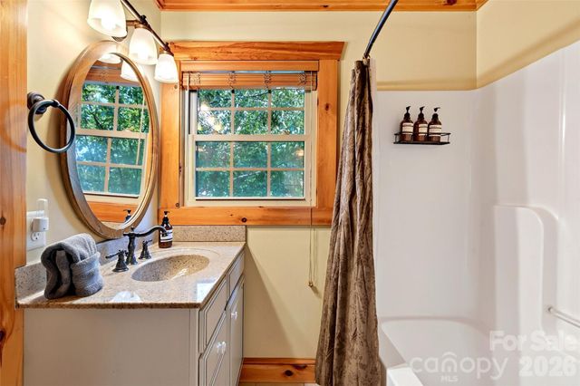 1767 Catawba Falls Parkway 238, Black Mountain, NC 28711