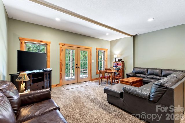 1767 Catawba Falls Parkway 238, Black Mountain, NC 28711