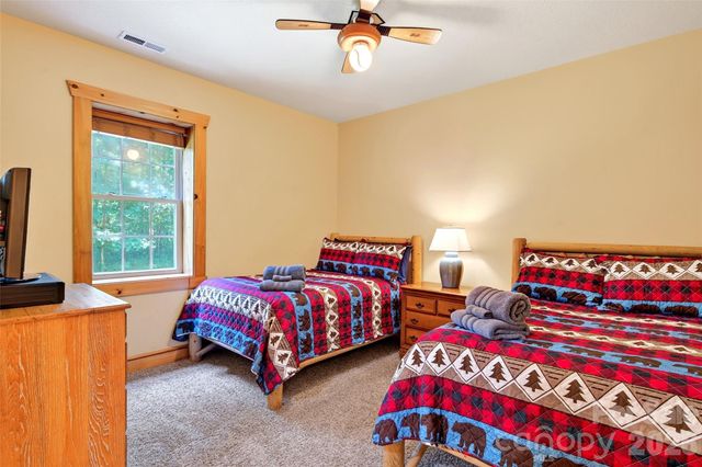 1767 Catawba Falls Parkway 238, Black Mountain, NC 28711
