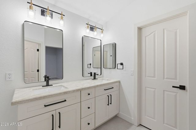 10902 E QUARRY Circle, Mesa, AZ 85212