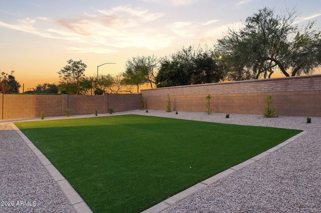 10902 E QUARRY Circle, Mesa, AZ 85212