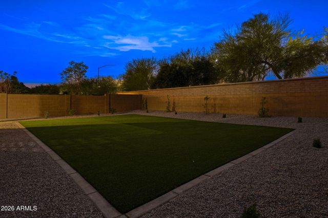 10902 E QUARRY Circle, Mesa, AZ 85212