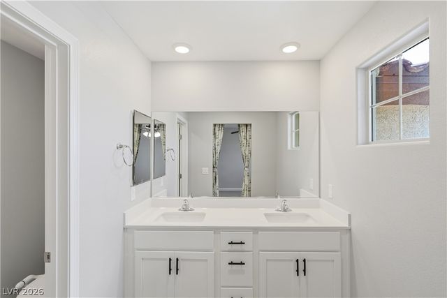 817 Watford Place, Henderson, NV 89011