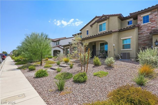 817 Watford Place, Henderson, NV 89011