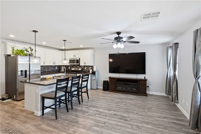 817 Watford Place, Henderson, NV 89011