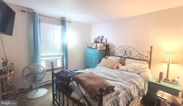 1313 CHESTNUT HILL RD, Morgantown, PA 19543