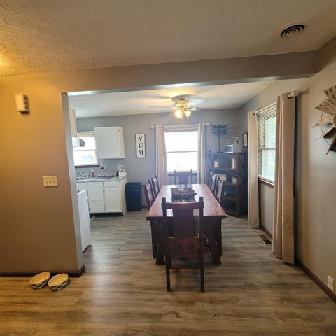 923 E Temple Street, Washington Court House, OH 43160