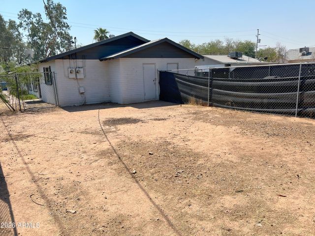 2726 E Willetta Street Apt 2, Phoenix, AZ 85008