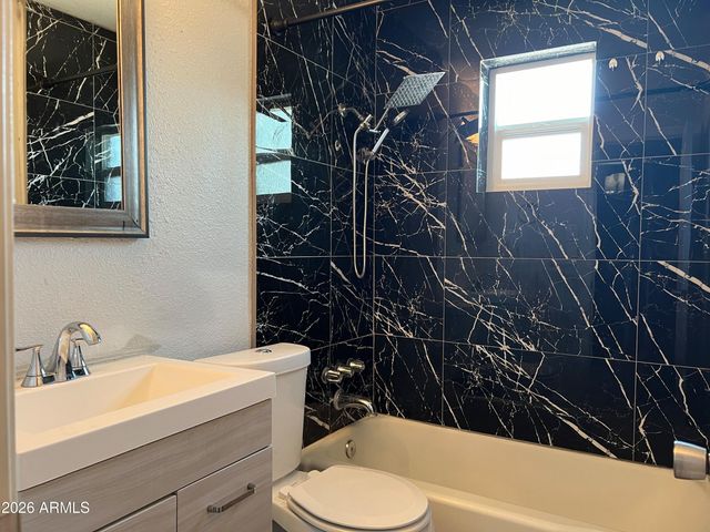 2726 E Willetta Street Apt 2, Phoenix, AZ 85008