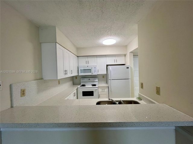 1280 S Alhambra Cir 2217, Coral Gables, FL 33146