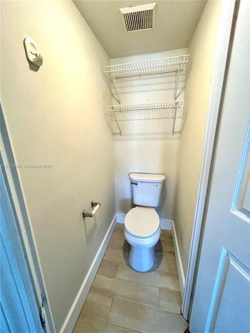 1280 S Alhambra Cir 2217, Coral Gables, FL 33146