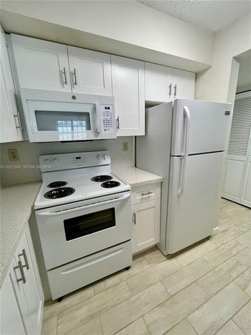 1280 S Alhambra Cir 2217, Coral Gables, FL 33146