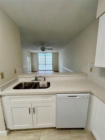 1280 S Alhambra Cir 2217, Coral Gables, FL 33146