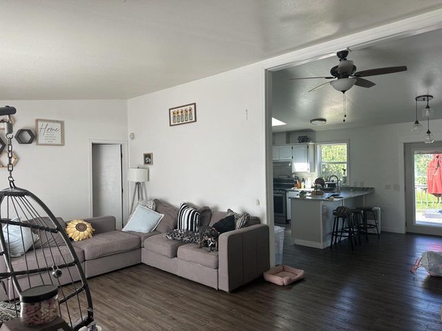 118 S Eastown Manor, Elkhorn, WI 53121