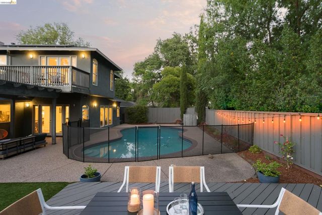 255 Evelyn Dr, Pleasant Hill, CA 94523