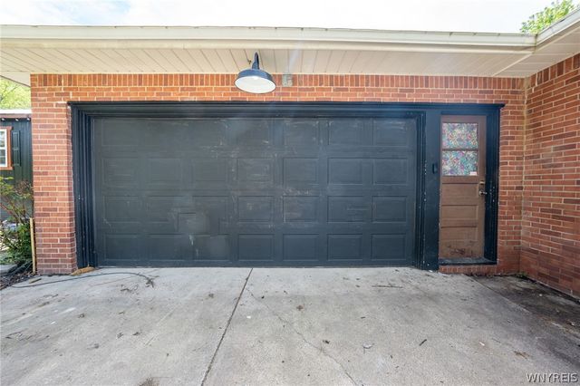 6700 Taylor Road, Hamburg, NY 14075
