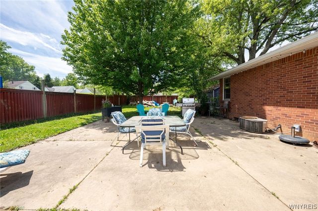 6700 Taylor Road, Hamburg, NY 14075