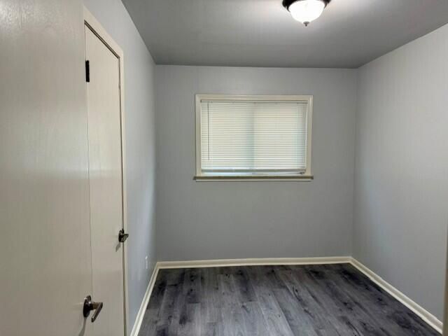 1644 E Goulson Avenue, Hazel Park, MI 48030